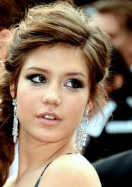 Adèle Exarchopoulos Adèle Exarchopoulos